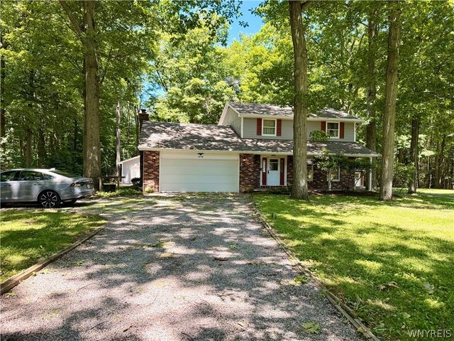 2776 Madonna Drive, Eden, NY 14057