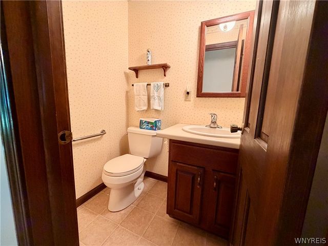 2776 Madonna Drive, Eden, NY 14057
