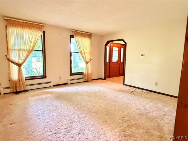 2776 Madonna Drive, Eden, NY 14057