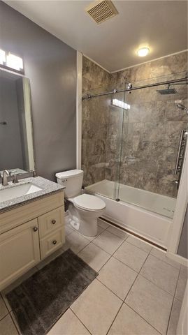 243 Augusta St, Mt Washington, PA 15211