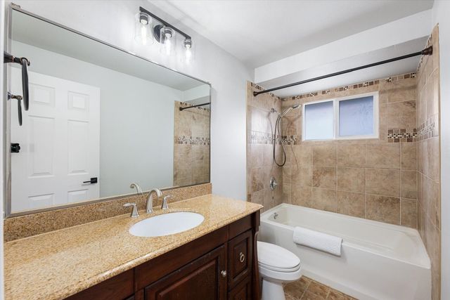 1711 S Evergreen Rd, Spokane Valley, WA 99037