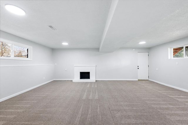 1711 S Evergreen Rd, Spokane Valley, WA 99037