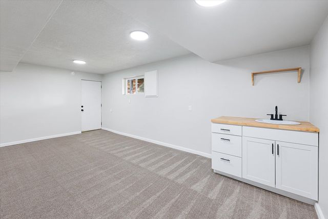 1711 S Evergreen Rd, Spokane Valley, WA 99037