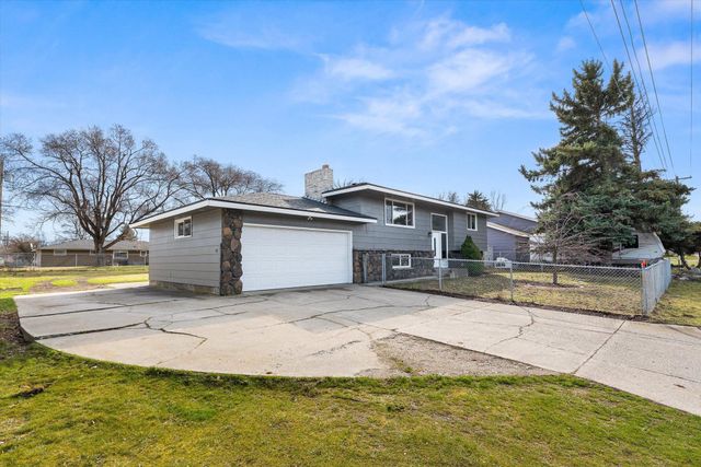 1711 S Evergreen Rd, Spokane Valley, WA 99037