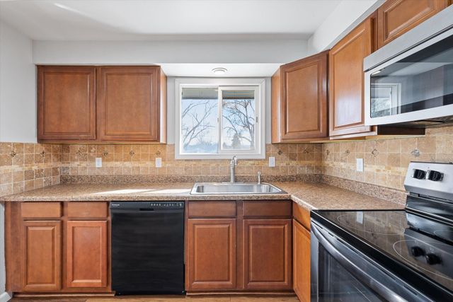 1711 S Evergreen Rd, Spokane Valley, WA 99037