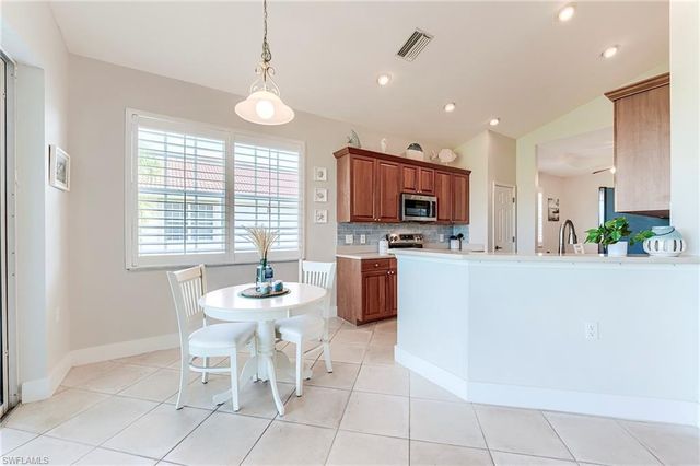16304 Crown Arbor WAY # 202, Fort Myers, FL 33908