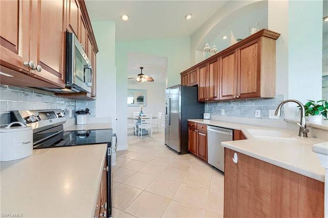 16304 Crown Arbor WAY # 202, Fort Myers, FL 33908