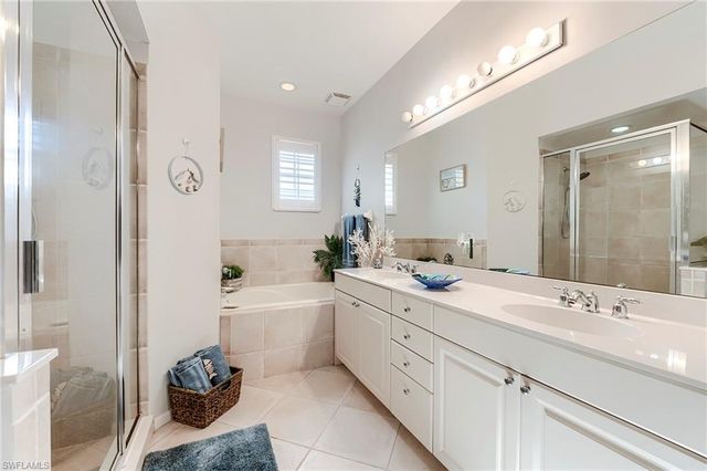 16304 Crown Arbor WAY # 202, Fort Myers, FL 33908
