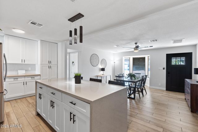 726 W 19TH Street, Tempe, AZ 85281