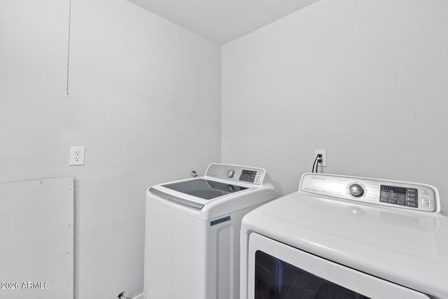 726 W 19TH Street, Tempe, AZ 85281