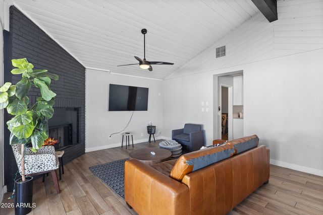 726 W 19TH Street, Tempe, AZ 85281