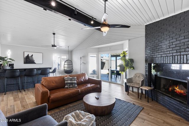 726 W 19TH Street, Tempe, AZ 85281