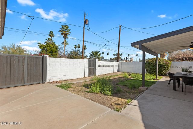 726 W 19TH Street, Tempe, AZ 85281