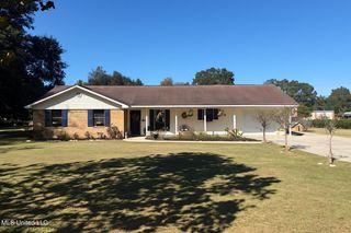 7605 Methodist Church Road, Moss Point, MS 39562