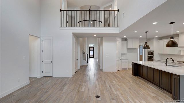 105 Rainwater Creek, Boerne, TX 78006