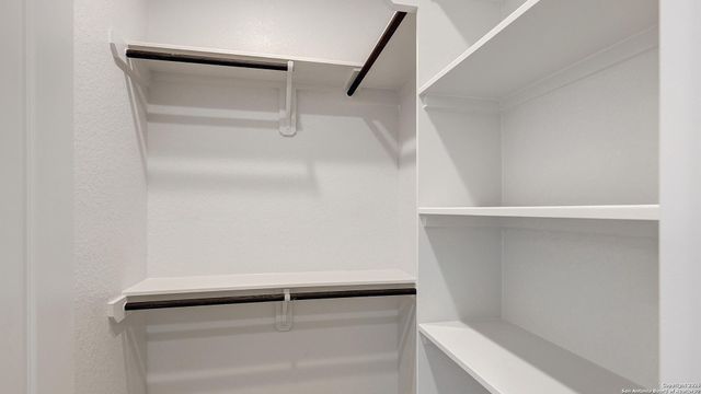 105 Rainwater Creek, Boerne, TX 78006