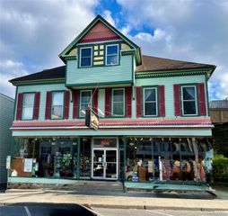 32 Parkway 3A, Katonah, NY 10536
