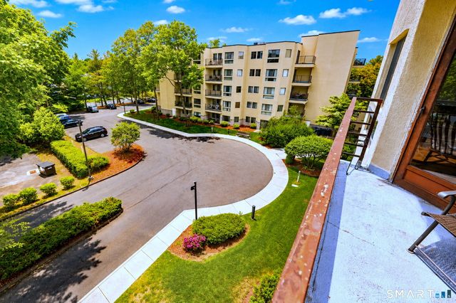 1204 Whitney Avenue 406, Hamden, CT 06517