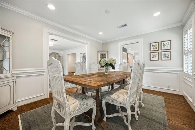 5655 Overbrook Lane, Houston, TX 77056