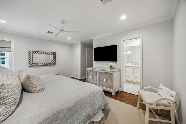 5655 Overbrook Lane, Houston, TX 77056