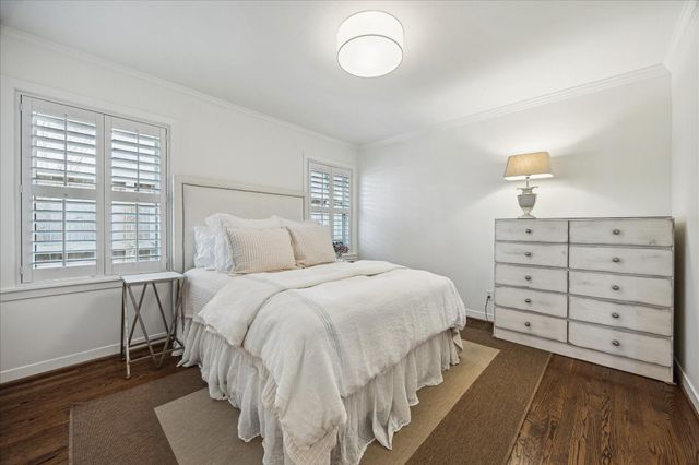 5655 Overbrook Lane, Houston, TX 77056