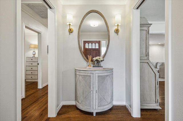 5655 Overbrook Lane, Houston, TX 77056