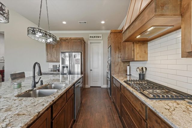 14066 Windrow Drive, Talty, TX 75126