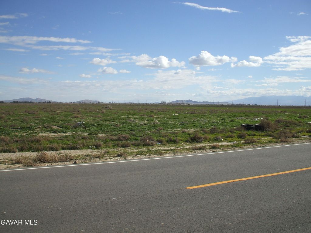 000 E Ave H, Lancaster, CA 93535