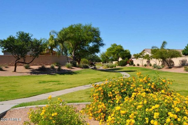 8633 E NATAL Avenue, Mesa, AZ 85209