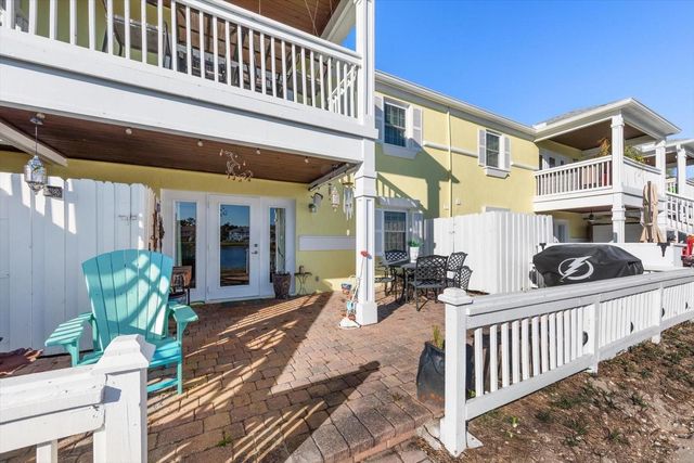 158 POMPANO DRIVE SE A, St Petersburg, FL 33705