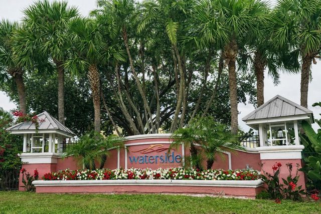 158 POMPANO DRIVE SE A, St Petersburg, FL 33705