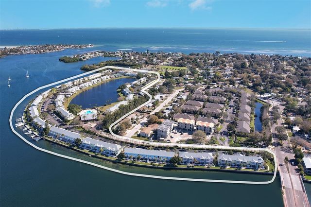 158 POMPANO DRIVE SE A, St Petersburg, FL 33705