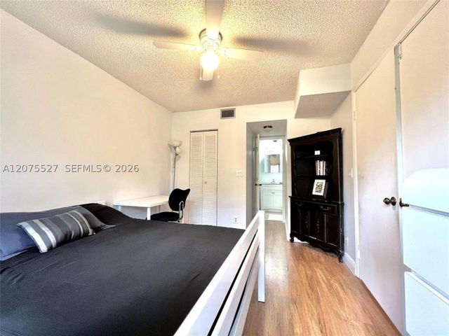 7750 NW 79th Ave H5, Tamarac, FL 33321