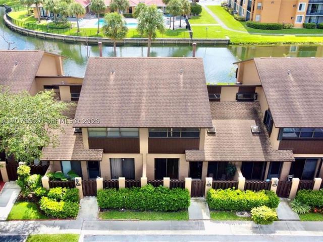 7750 NW 79th Ave H5, Tamarac, FL 33321