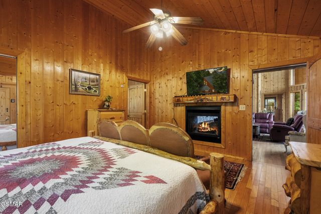 3280 Balsam Slopes Road, Sevierville, TN 37862