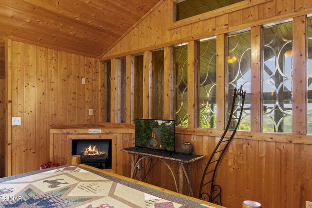 3280 Balsam Slopes Road, Sevierville, TN 37862