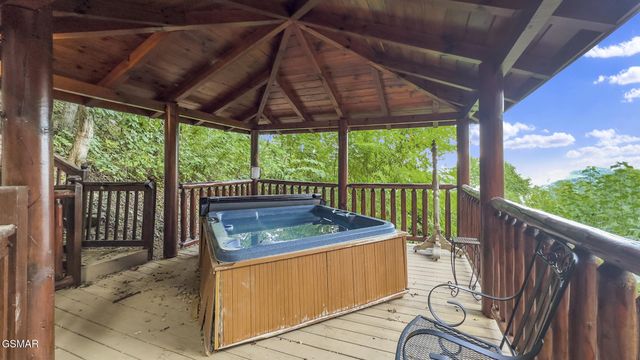 3280 Balsam Slopes Road, Sevierville, TN 37862