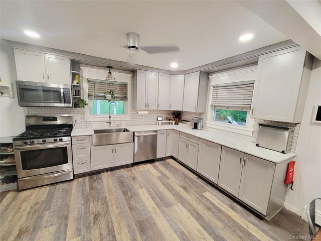 42 Old St Rte 208, Montgomery, NY 12549