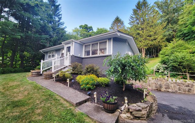 42 Old St Rte 208, Montgomery, NY 12549