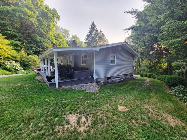 42 Old St Rte 208, Montgomery, NY 12549