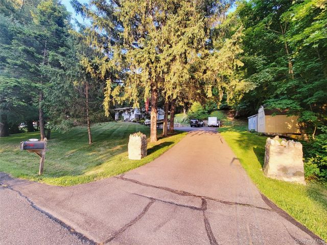42 Old St Rte 208, Montgomery, NY 12549