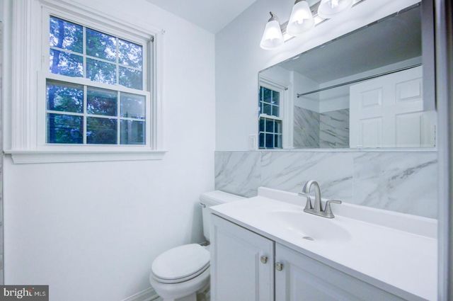 791 ROBINHOOD RD, Bryn Mawr, PA 19010