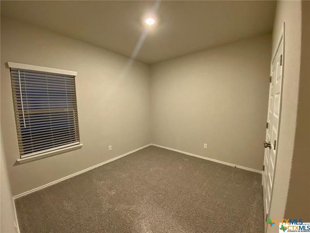 2440 Dielman, Seguin, TX 78155