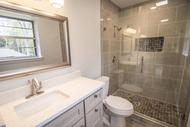 301 Belmont Dr, Marshall, TX 75672