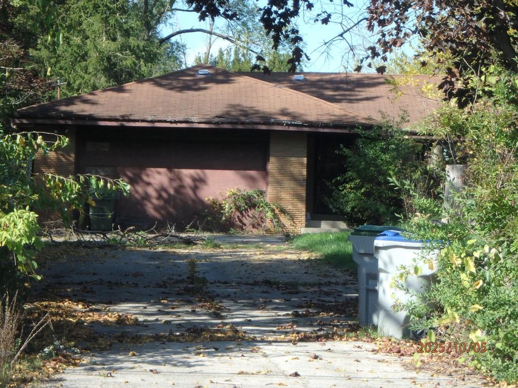 6505 N 107th STREET, Milwaukee, WI 53224