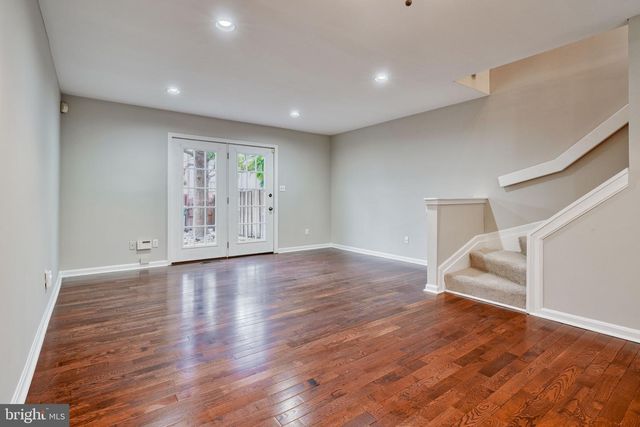 1209 S LINWOOD AVE, Baltimore, MD 21224