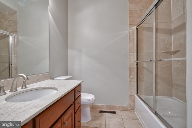 1209 S LINWOOD AVE, Baltimore, MD 21224