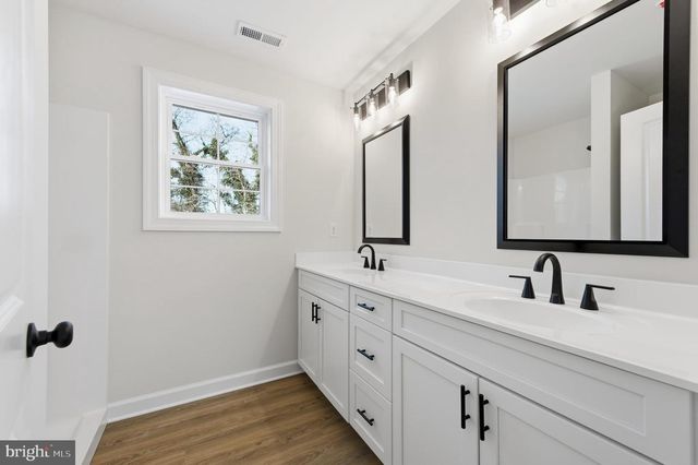 132 SPRING ST, Centreville, MD 21617