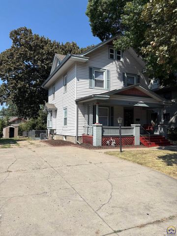1193 SW College AVE, Topeka, KS 66604