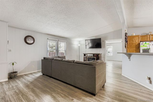 5540 Vallejo Street, Denver, CO 80221